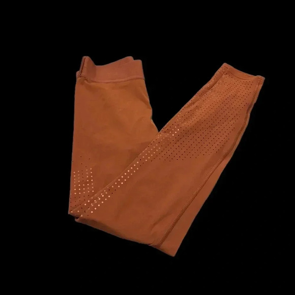 Lululemon Ride & Reflect Tight 28" *lululemon X SoulCycle - Picture 3 of 3